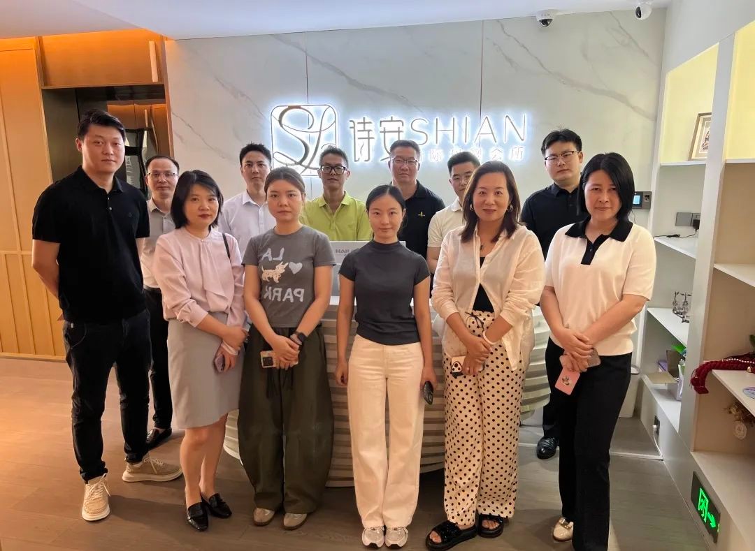 【商会资讯】深入一线促交流 聚力赋能共发展 | 苏州市母婴产业商会走访诗安国际母...